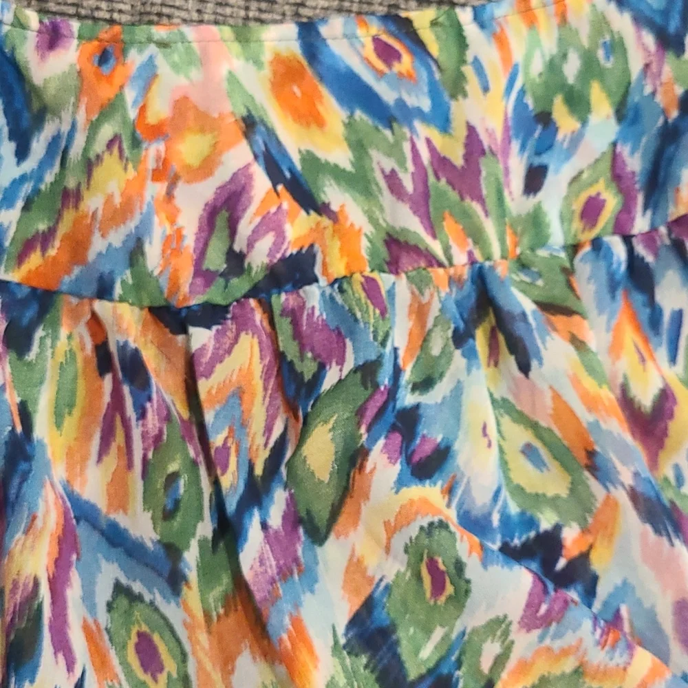 Zara Watercolour vneck Printed Short Sleeve Blouse Semi-Sheer - Picture 5 of 8